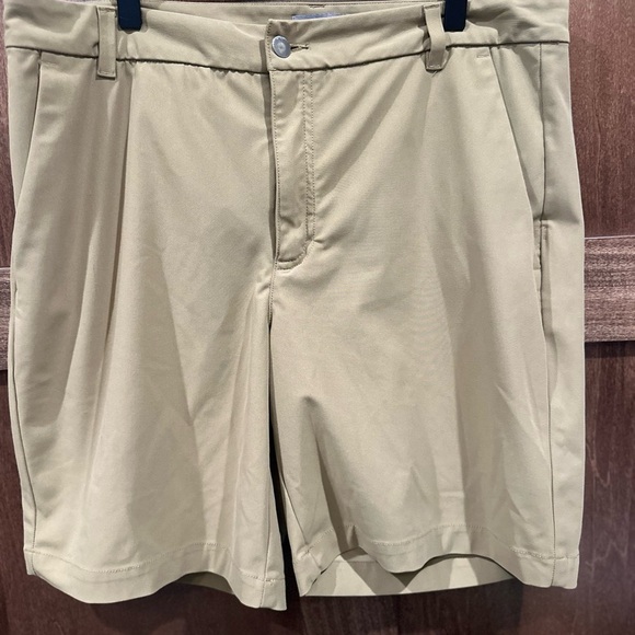 VRST Other - VRST Dark Khaki Men's Flat Front Shorts